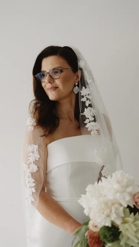 Bridal hair and makeup by Yulia Kuzmina in the Southern Highlands, photograph 23