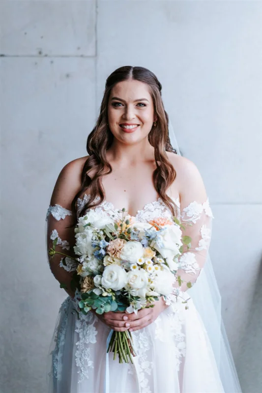 Bridal hair and makeup by Yulia Kuzmina in the Southern Highlands, photograph 03