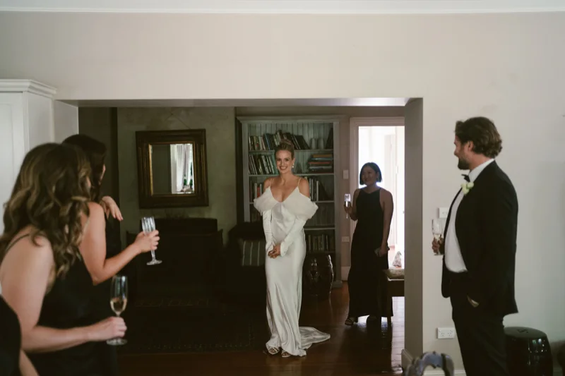 Bridal hair and makeup by Yulia Kuzmina in the Southern Highlands, photograph 31