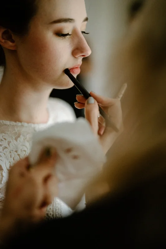 Bridal hair and makeup by Yulia Kuzmina in the Southern Highlands, photograph 46