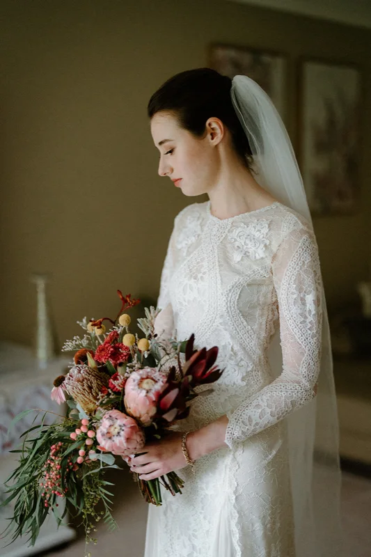 Bridal hair and makeup by Yulia Kuzmina in the Southern Highlands, photograph 50