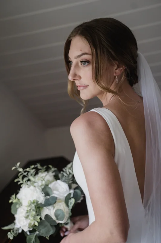Bridal hair and makeup by Yulia Kuzmina in the Southern Highlands, photograph 51