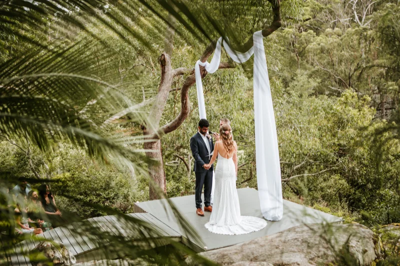 Bridal hair and makeup by Yulia Kuzmina in the Southern Highlands, photograph 57