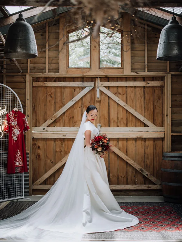 Bridal hair and makeup by Yulia Kuzmina in the Southern Highlands, photograph 58