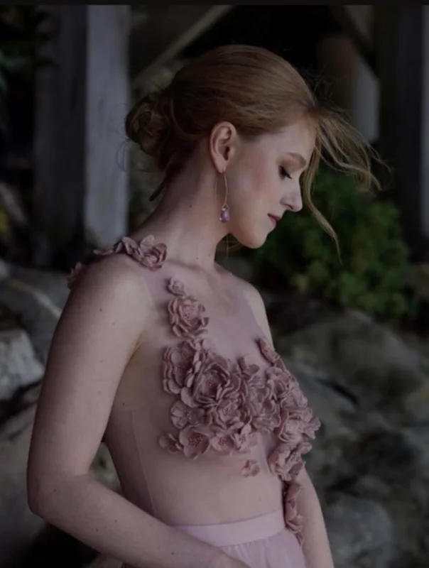 Editorial hair and makeup by Yulia Kuzmina in the Southern Highlands, photograph 08