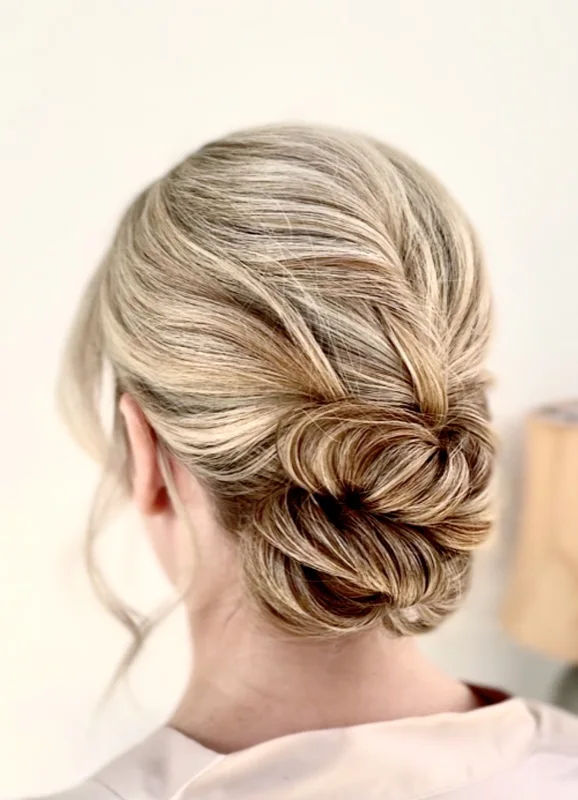 Hairstyling by Yulia Kuzmina in the Southern Highlands, photograph 08