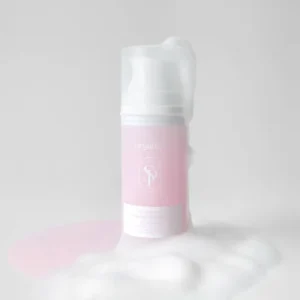ORGAHUE Vitamin Rose O2 Therapy Bubble Mask mood image